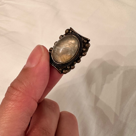 Low Luv Moon Ring - Picture 7 of 7